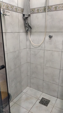 Vendo um lindo Sobrado com 5 Quartos e 3 banheiros no setor leste do Gama DF - Foto 14