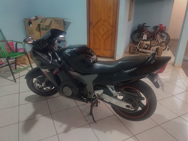 CBR 1100xx