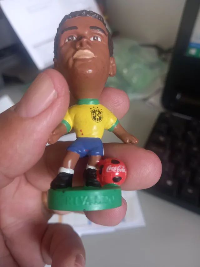 BONECO SELEÇÃO COCA COLA  - Foto 2