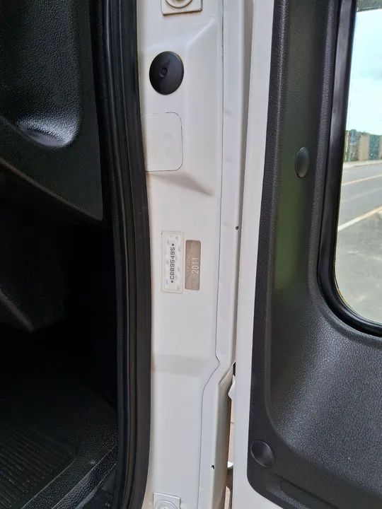 Ford Cargo 815 E  52mil km Original Ano 11/12 Operacional Doc. - Foto 7