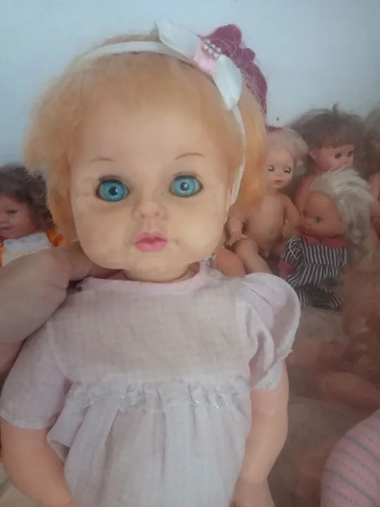 Boneca muito antiga 