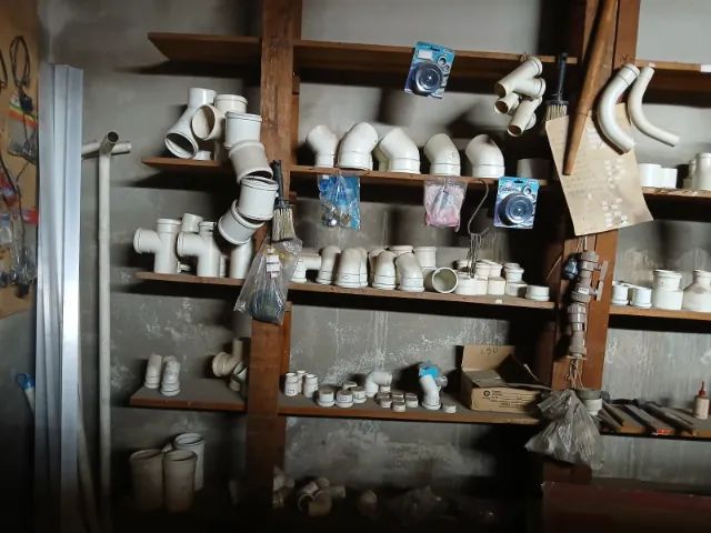 Fundo de deposito64363606298115120