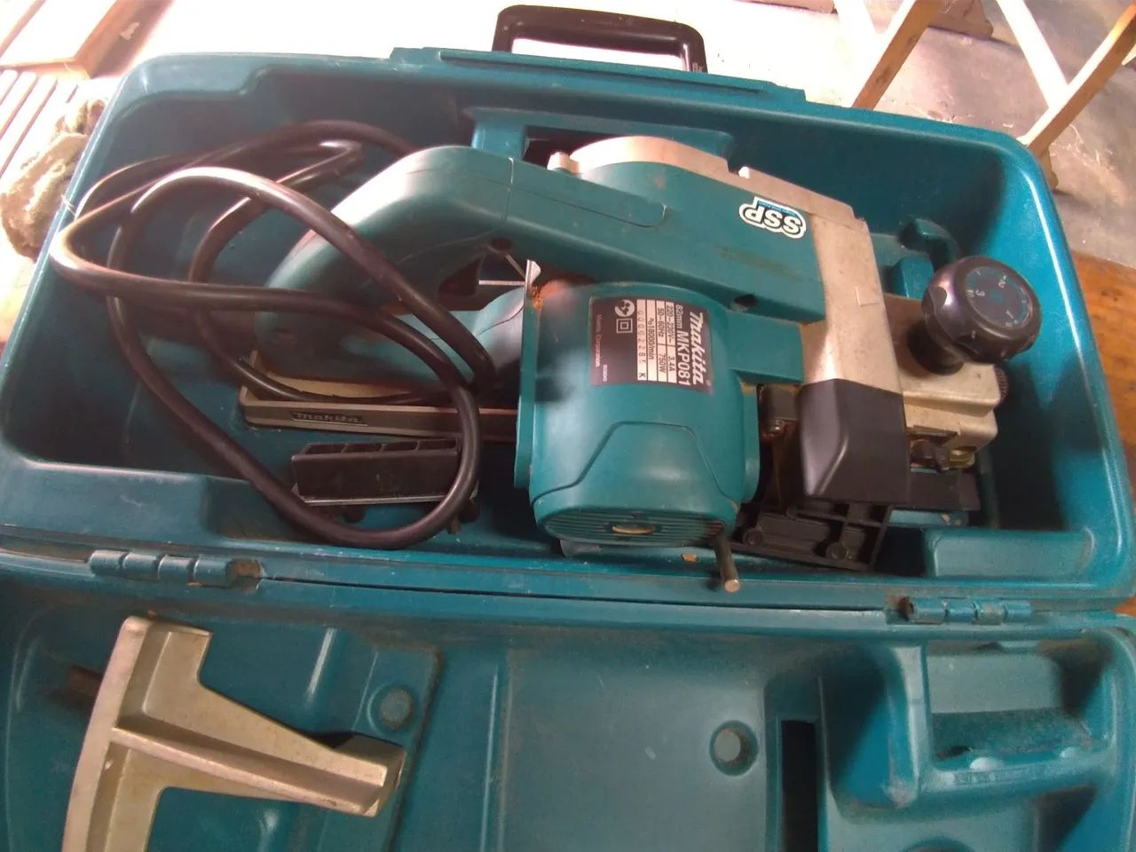 Plaina desempenadeira Makita MKP001 - Foto 4