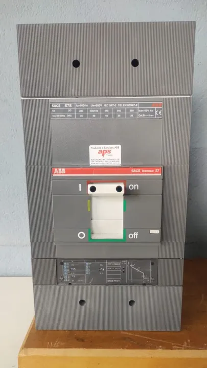 Chave Disjuntora Tripolar ABB 1600A