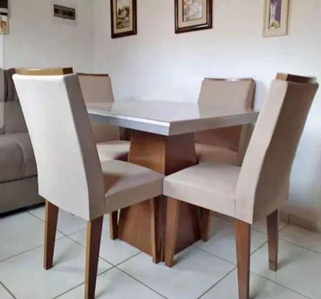Mesa de jantar 4 lugares ( temos a pronta entrega) 