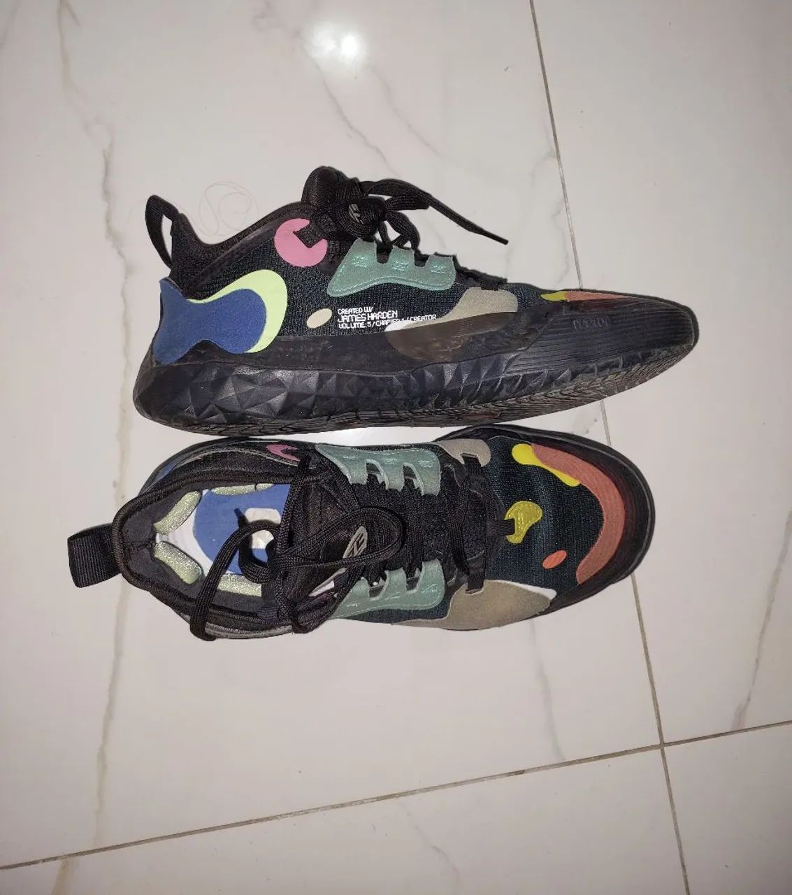 Tenis adidas semi-novo - Harden Vol. 5 futurenatural preto