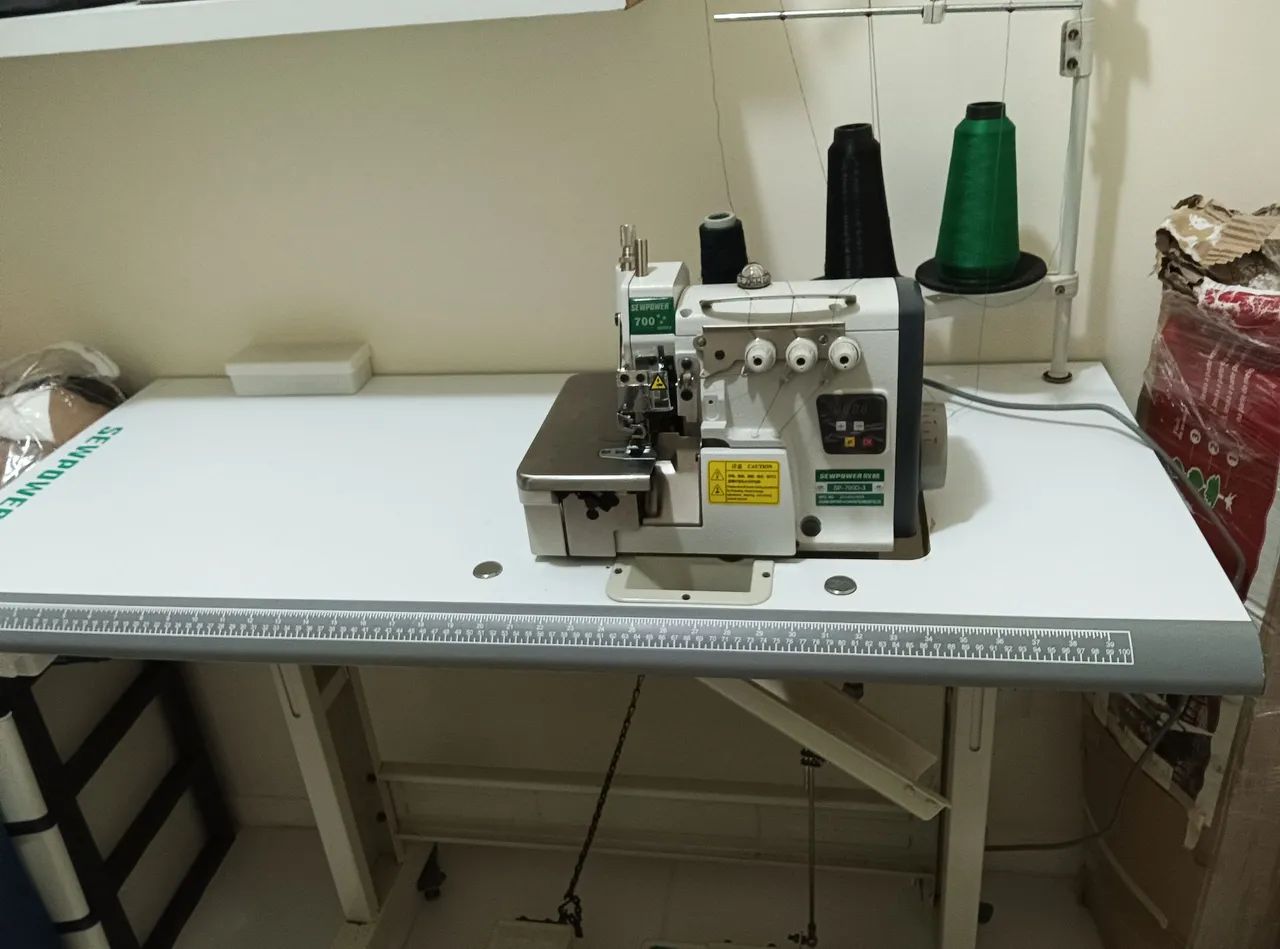 Overlock industrial - Direct drive - Foto 3