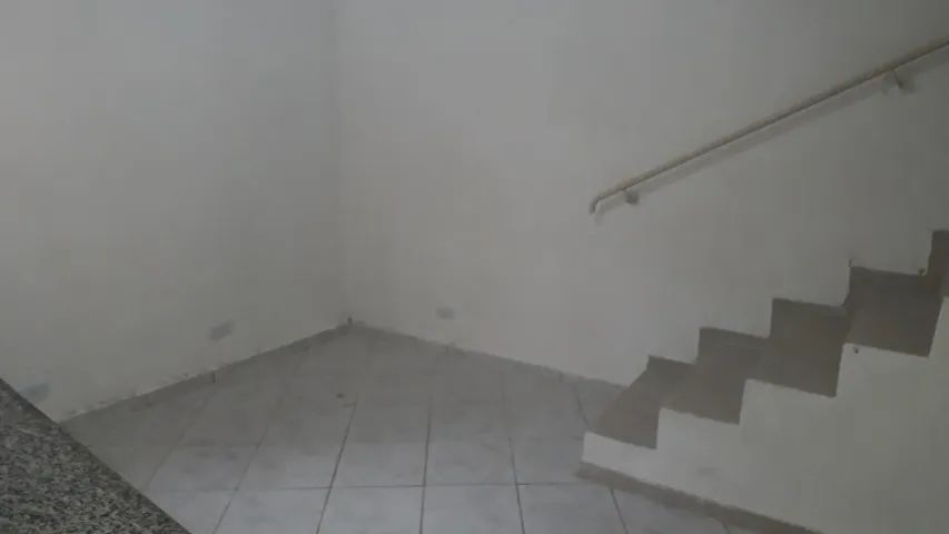 Sobrado 02 dormitorios - Parque Santo Antonio - Rua Constantino Paroni  - Foto 5