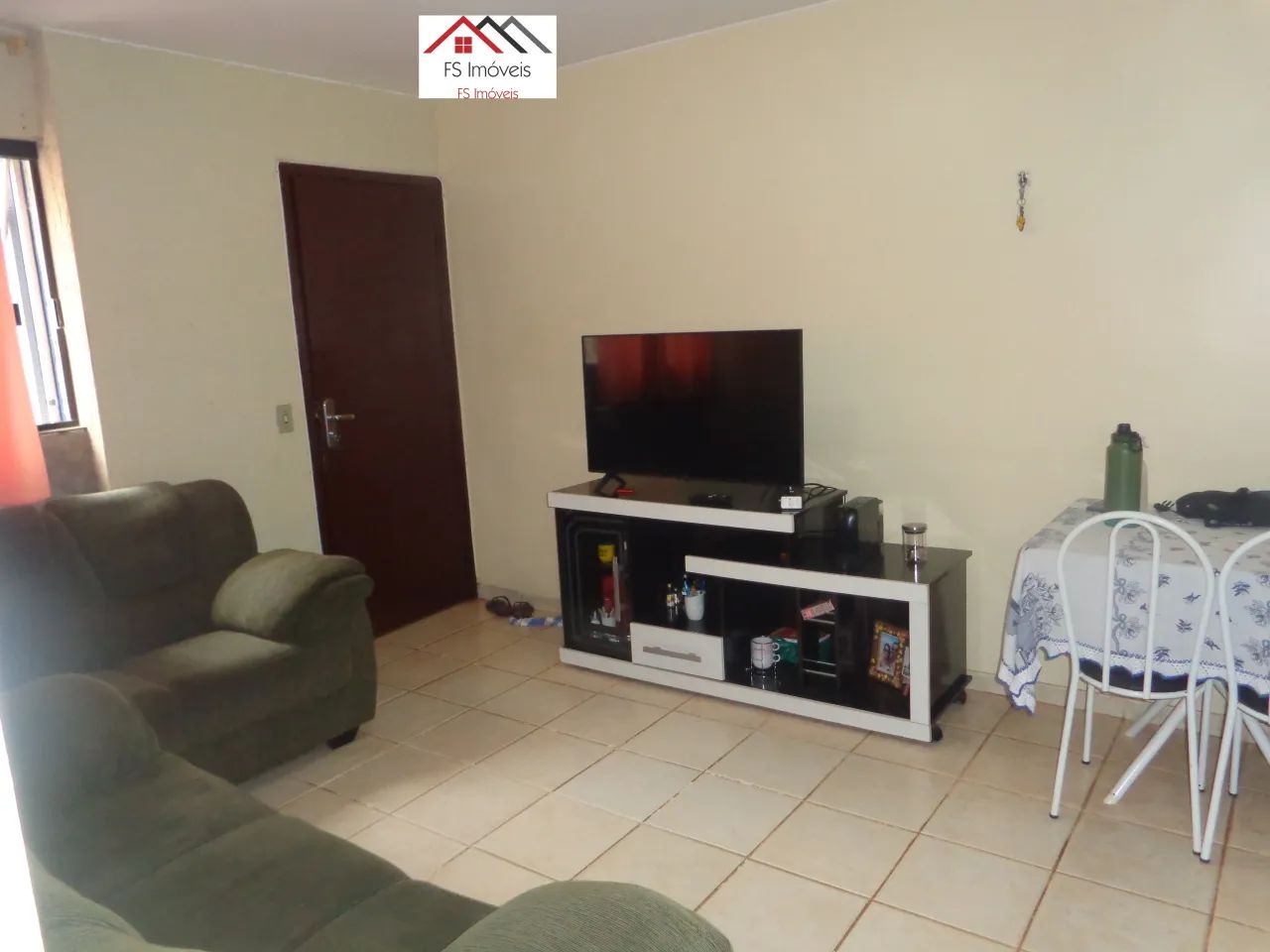 QS 406 Ótimo Apartamento 1º Andar com 2 Quartos Garagem Coberta Aceita Financiamento em Sa - Foto 8