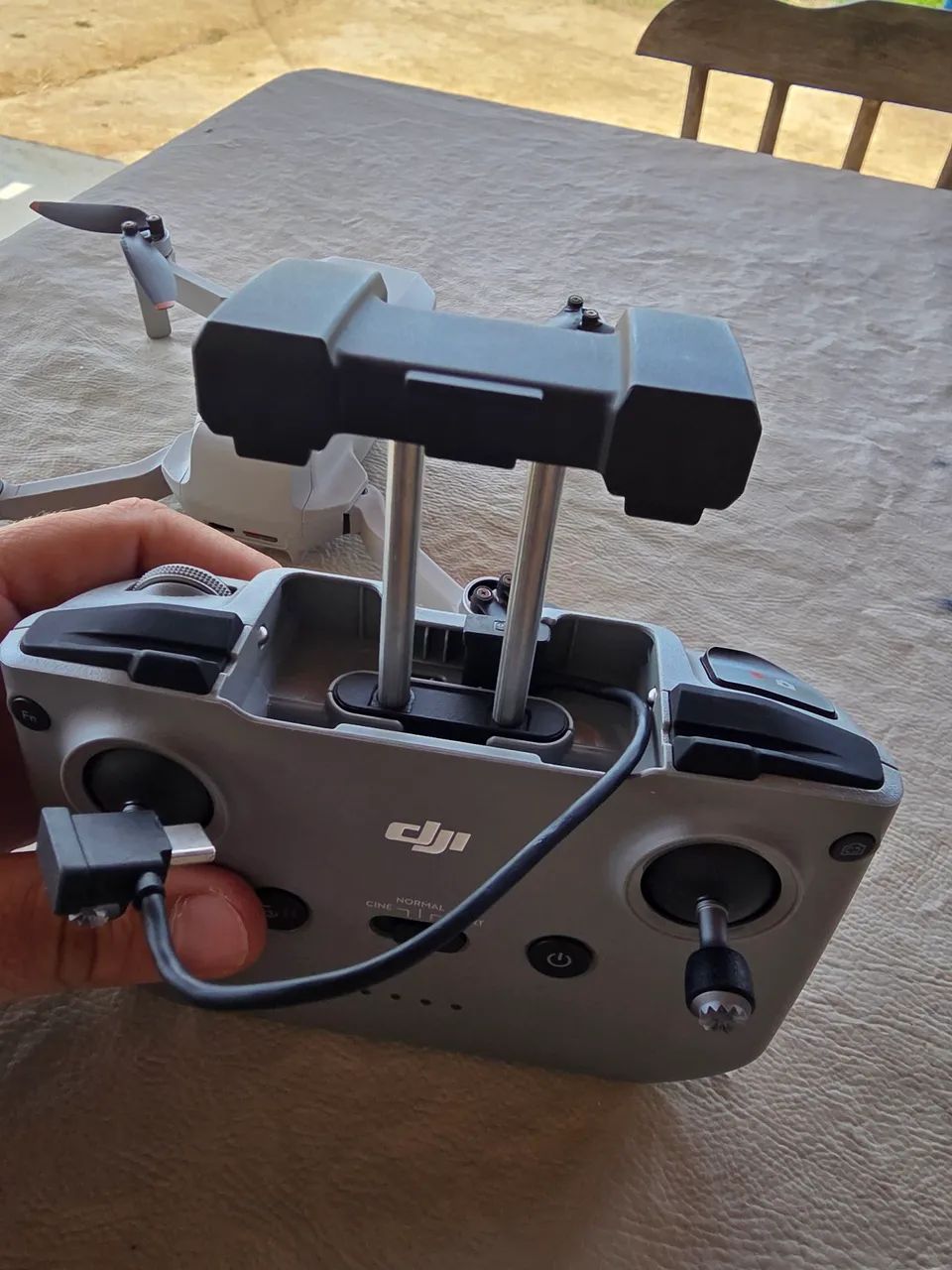Drone DJI Mini 2 SE Fly More Combo - 6 meses de uso + garantia DJI válida - Foto 4