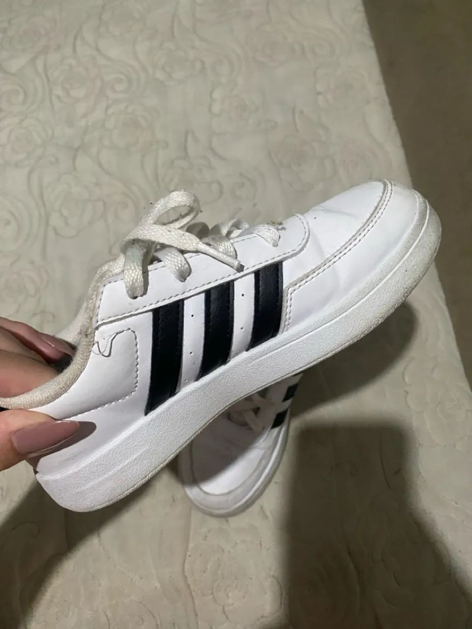 Tênis Adidas Branco infantil - Foto 2