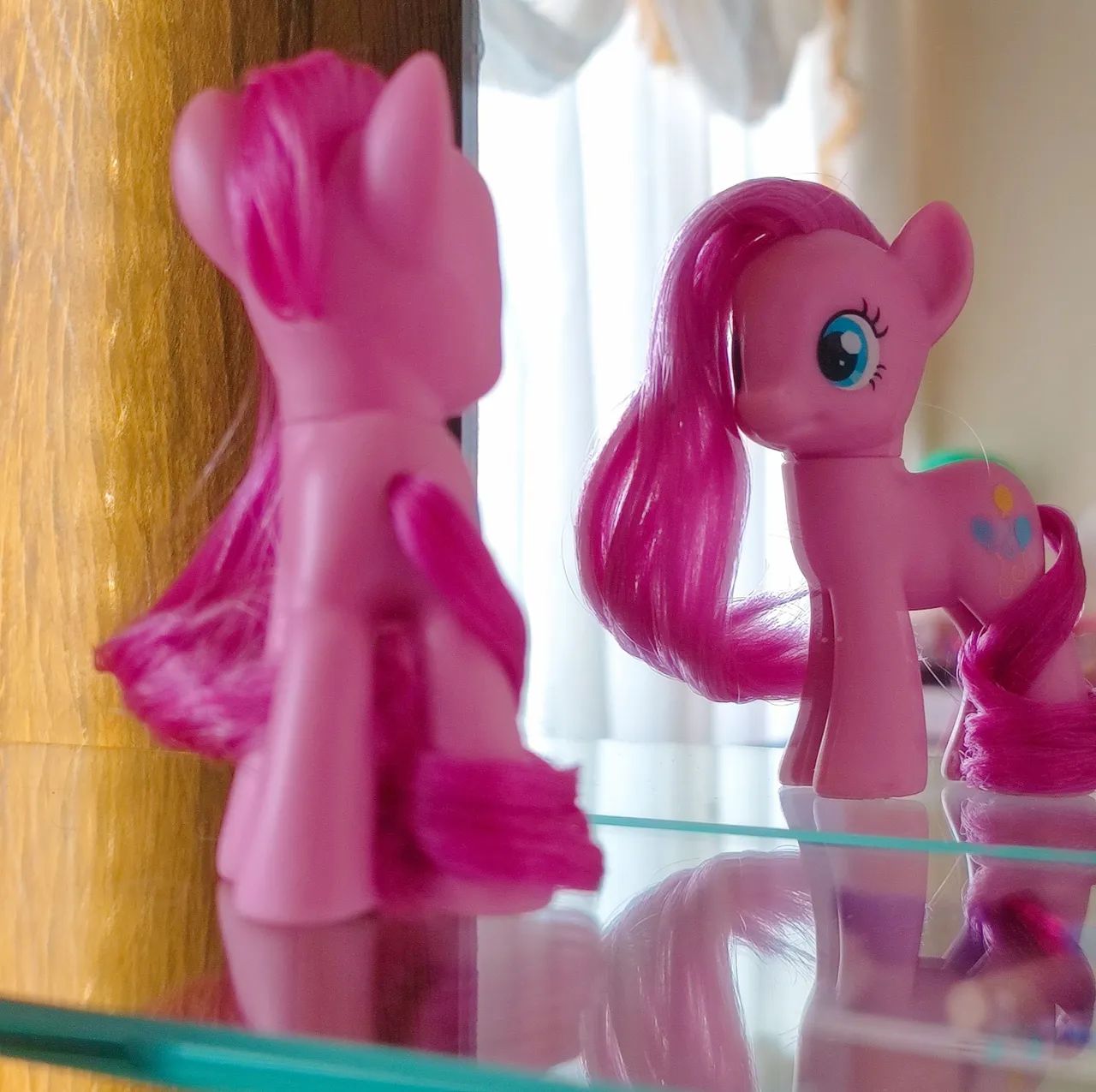 My Little pony pinkie pie olhos de cristal - Foto 3