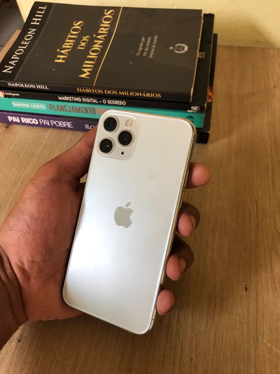 Apple iPhone 11 Pro 64GB ホワイト 本体のみ iPhone 11 64 Gb - Branco - Eletrosam | A qualquer hora,em qualquer