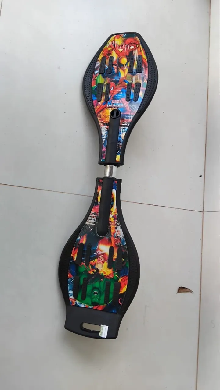 Skate Waveboard dos Vingadores