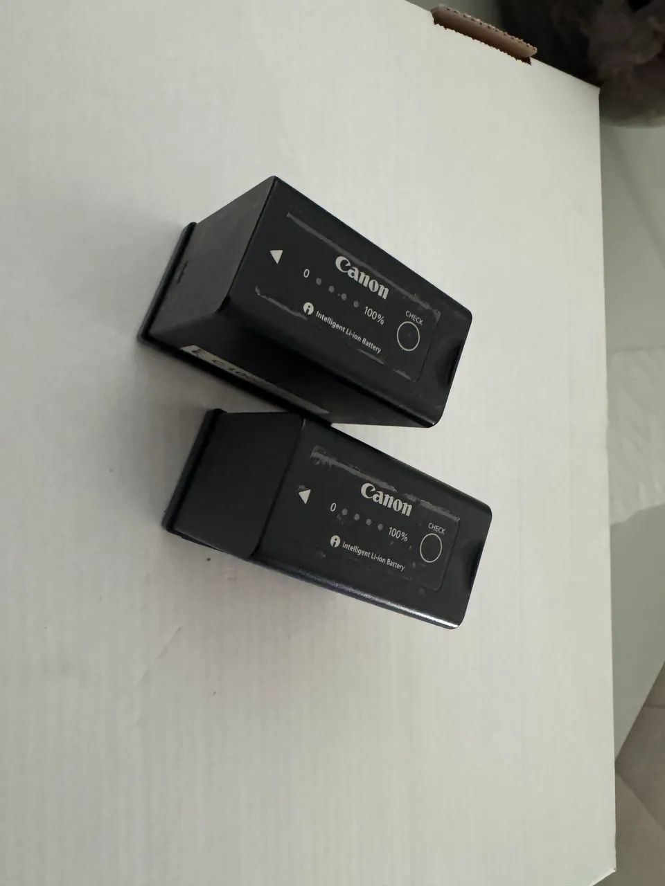 Câmera Canon C100 Mark 1 + Lente Sigma 50mm + 2 Baterias + Carregador + Mochila - Foto 6