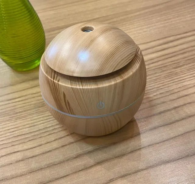 Mini Umidificador de Ar e Aromatizador de Ambientes Tipo Madeira - Foto 5