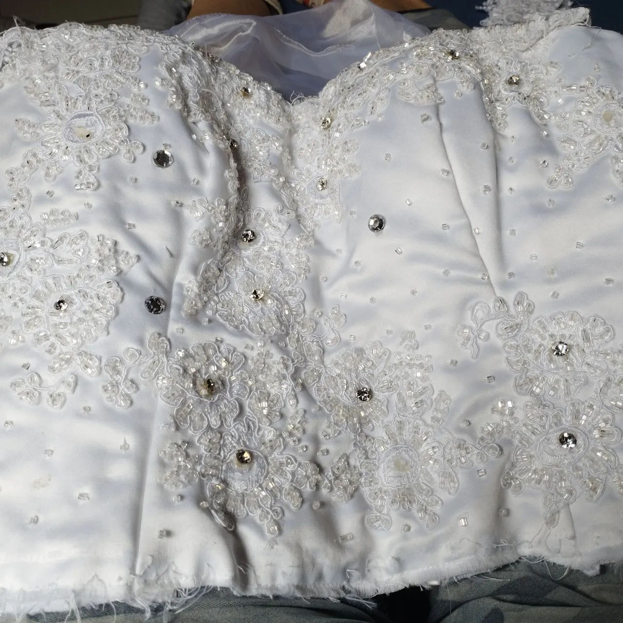 Vestido de Noiva- Tamanho 42/46 - Foto 3
