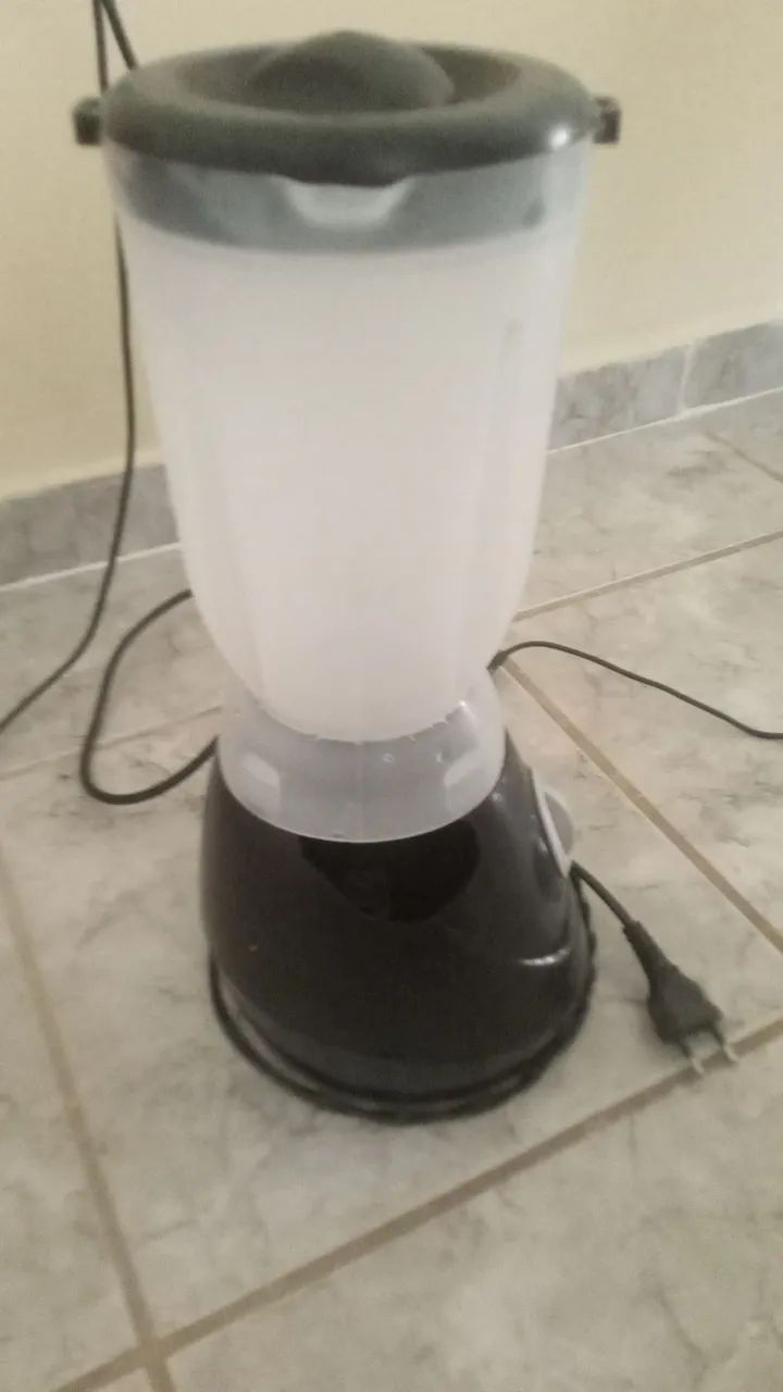 Liiquidificador com motor sem funcionar. - Foto 2