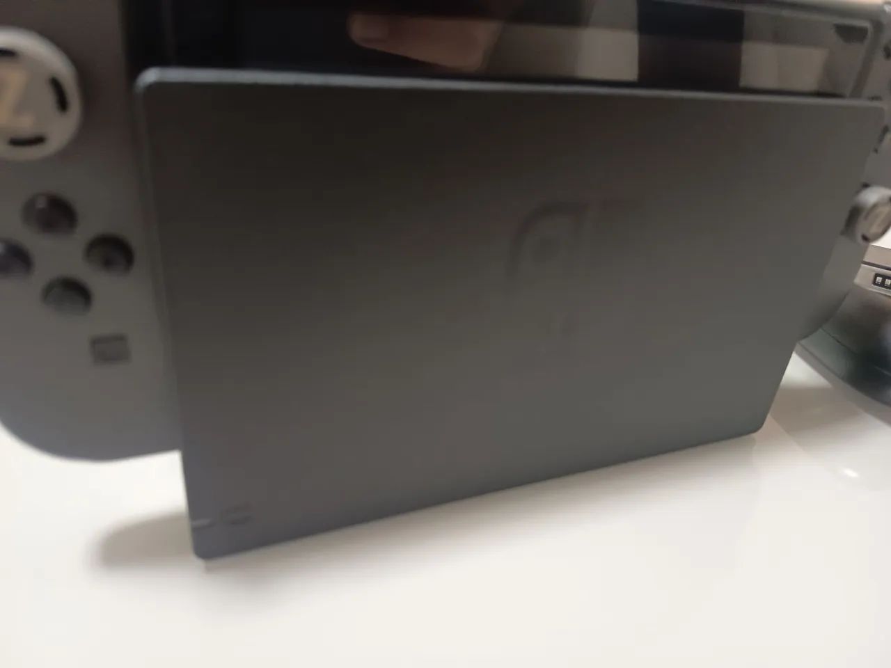 Nintendo Switch V2 + Mario kart  - Foto 3