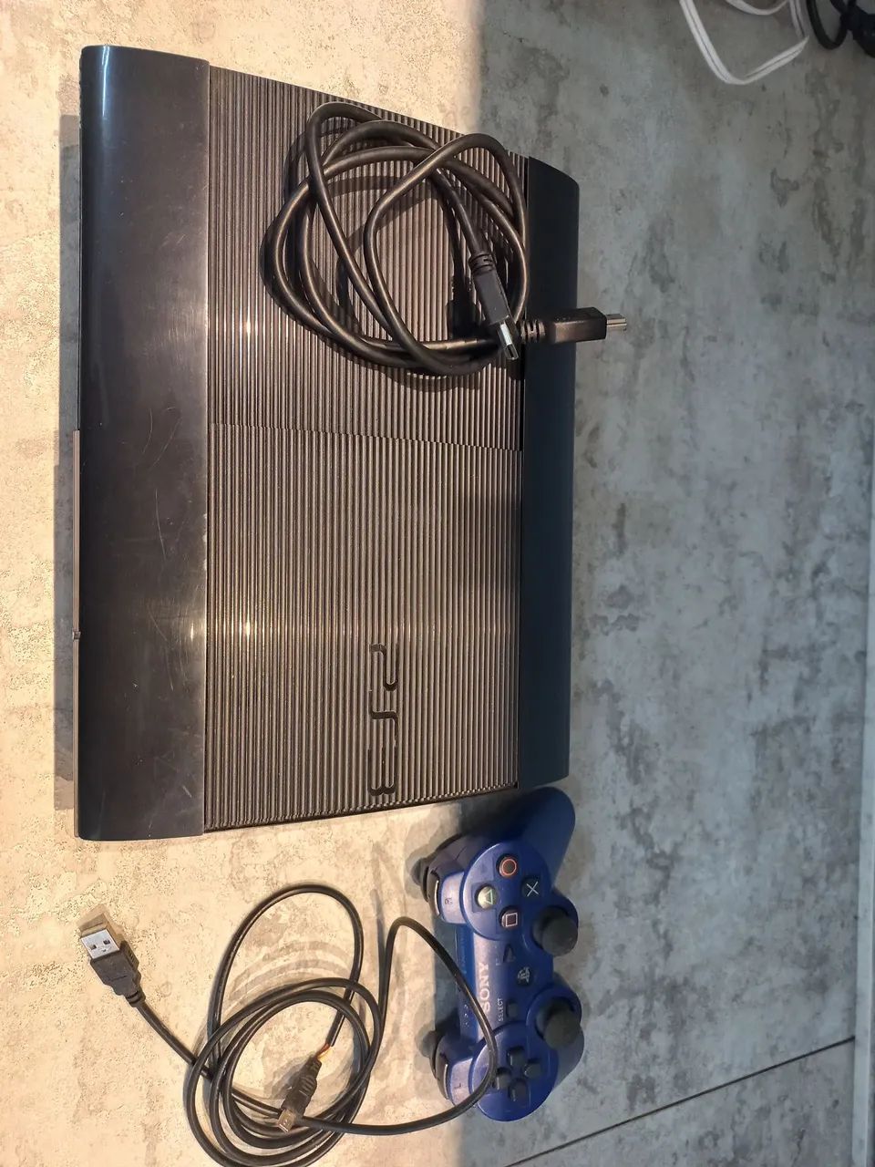 Vendo Playstation 3 desbl em ótimo estado - Foto 2