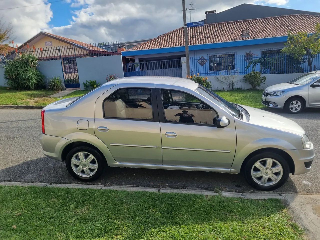 Logan 1.6 - 8v. Completo - Foto 5