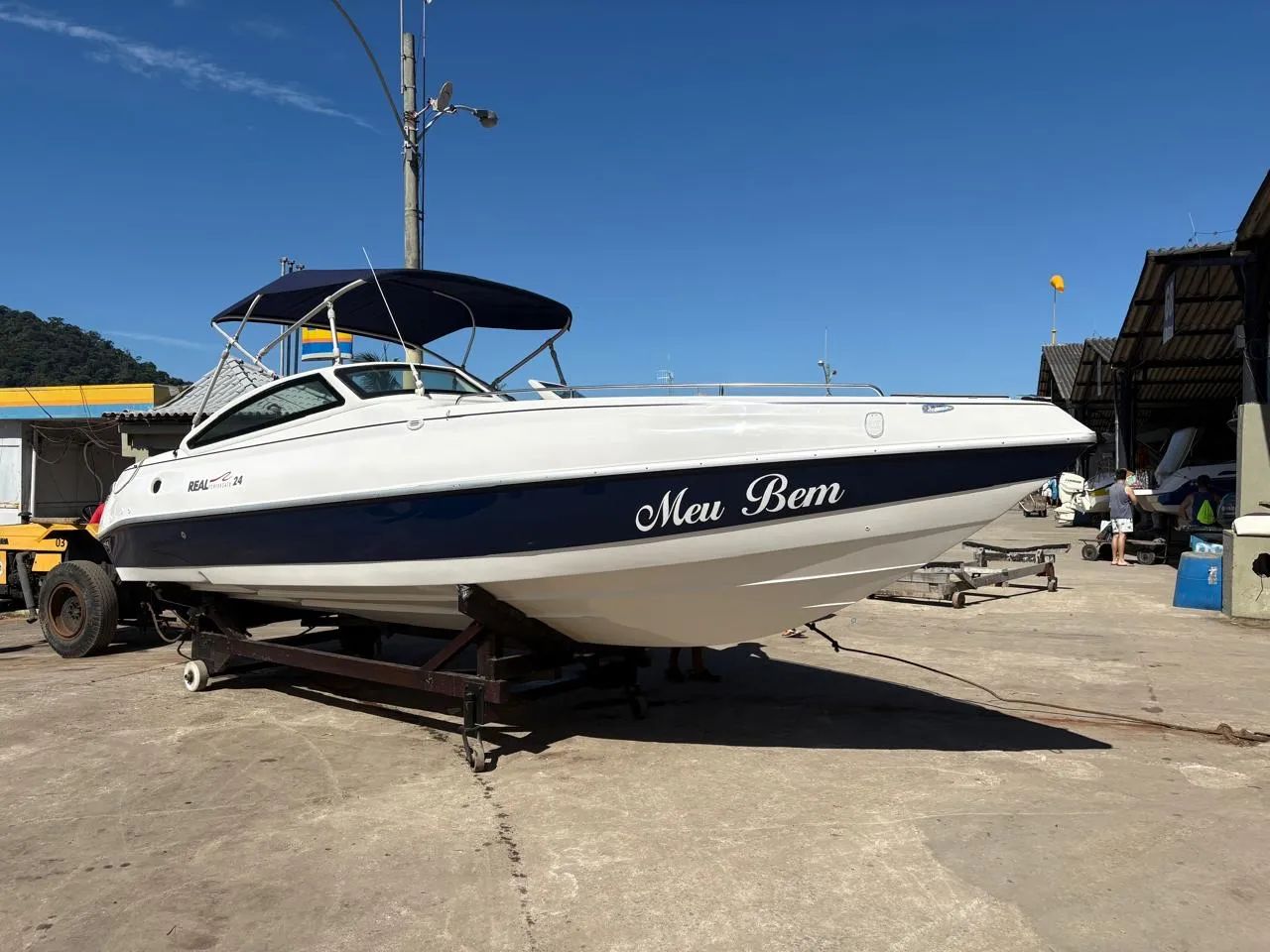 Lancha Real 24 - 2014 - impecável 