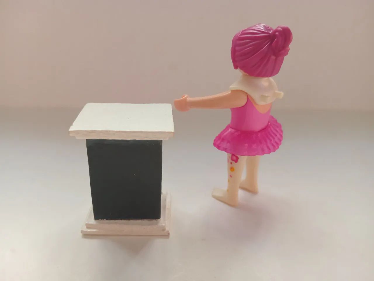 Boneca Bailarina Playmobil com base - Foto 5