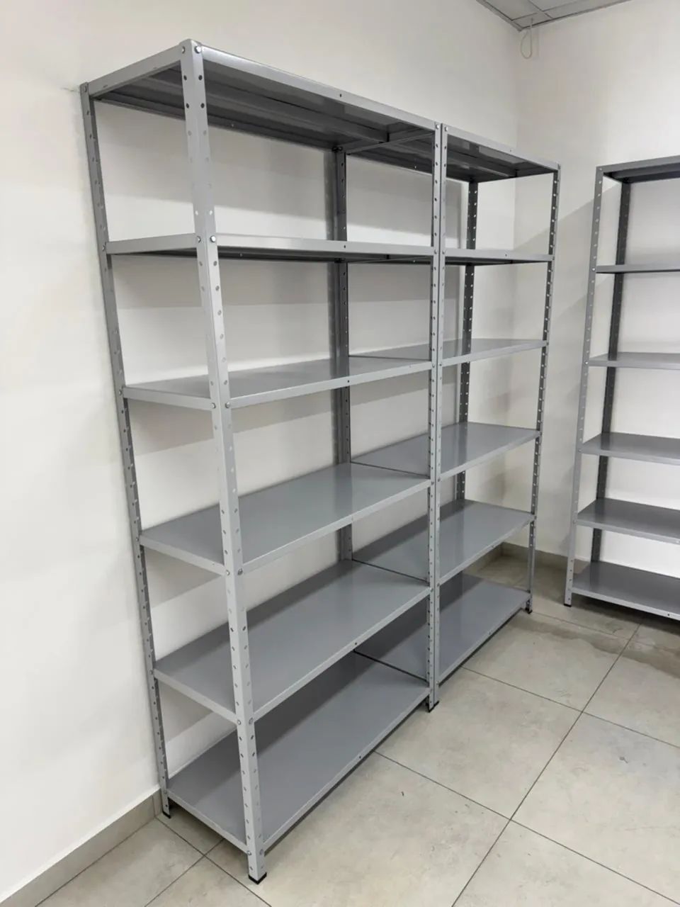 PRATELEIRAS DE AÇO - Foto 2