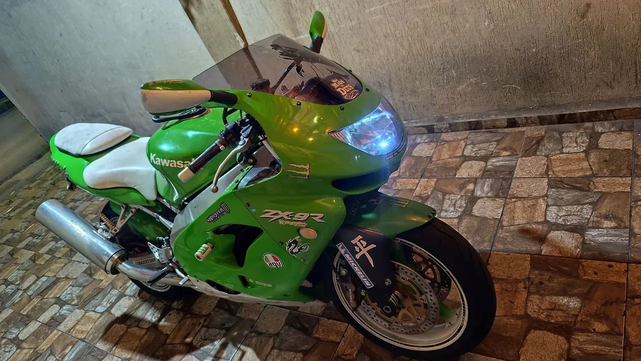Kawasaki Zx-9r 900cc 2000 - 1453032004 | OLX