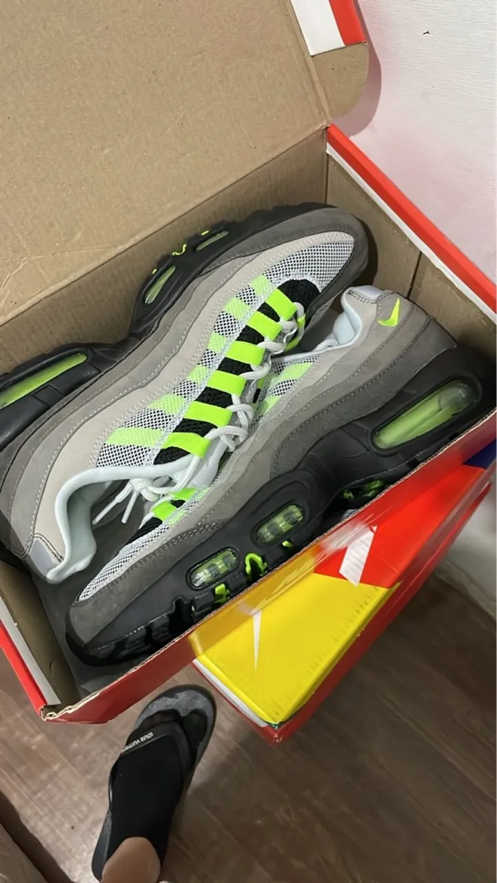 Nike Air Max 95 - Novo, aceito troca