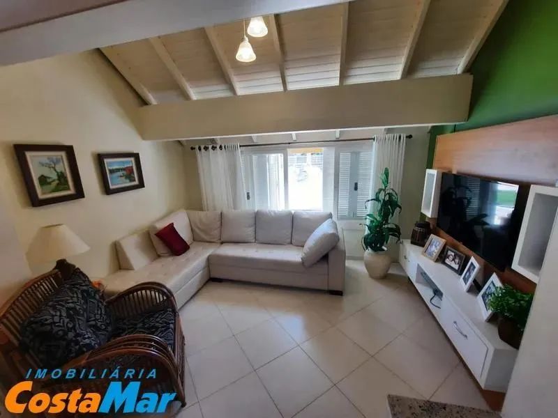 Casa com 4 dormitórios - Foto 4