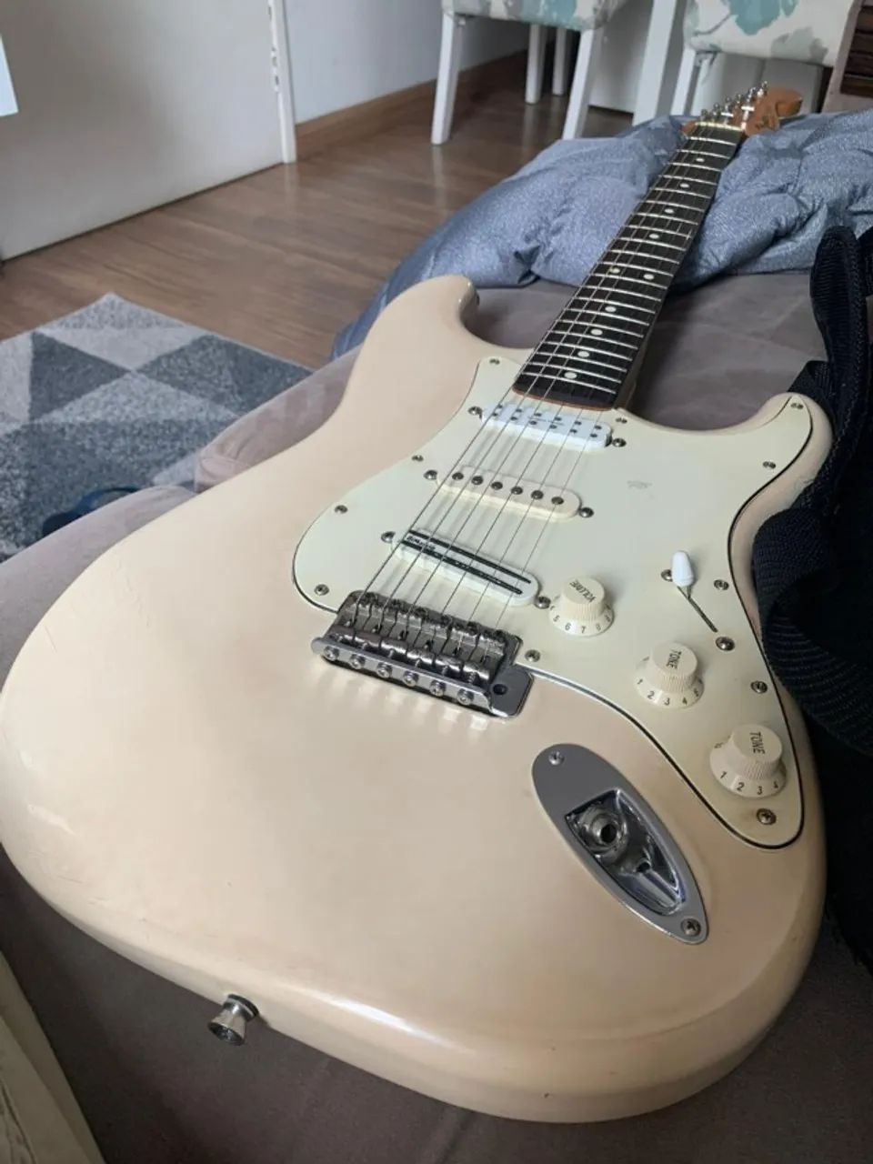 Fender Mexicana e SG Vintage com upgrades - Foto 2