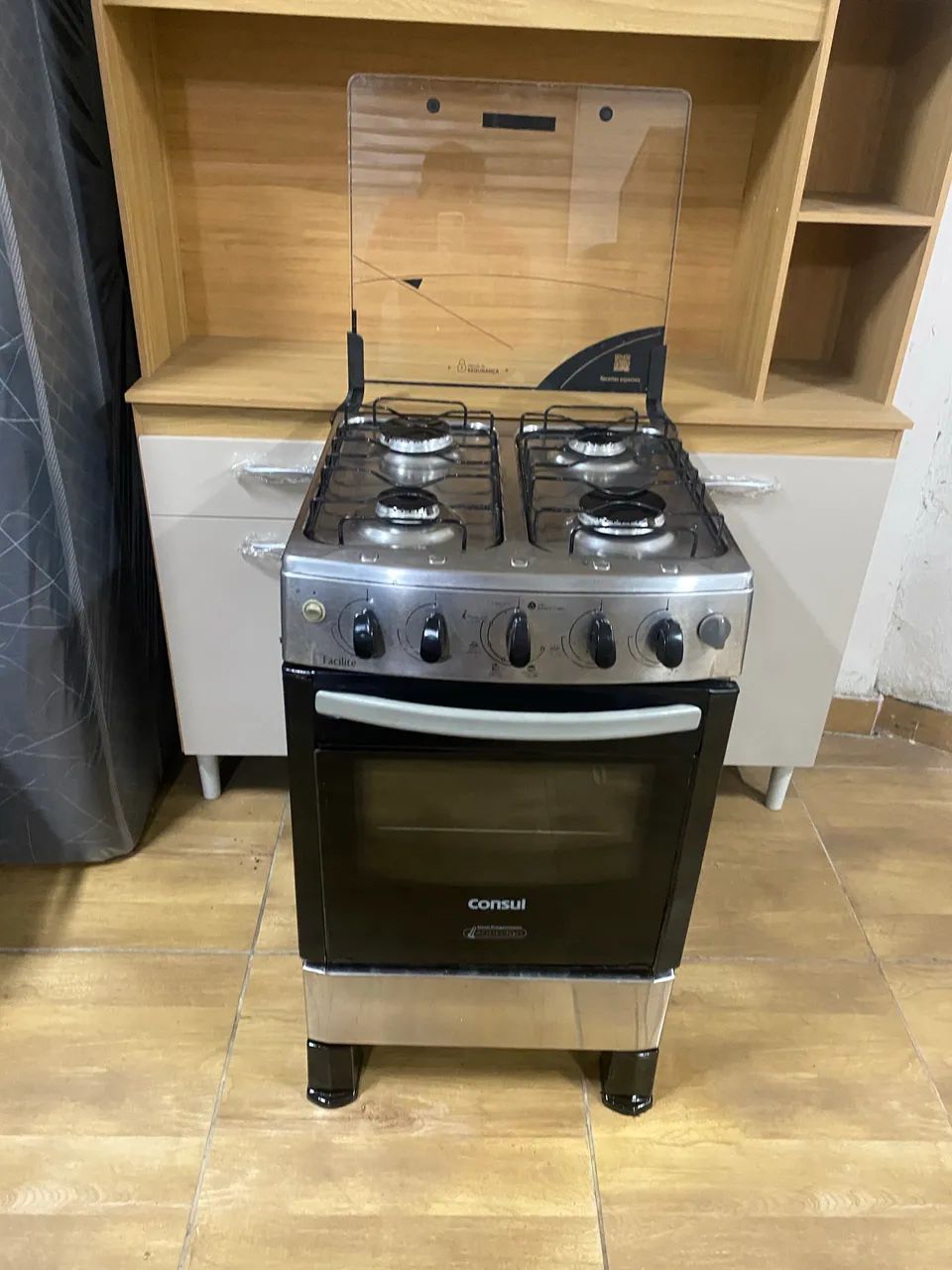 Fogão cônsul 4 bocas inox funcionando perfeitamente 