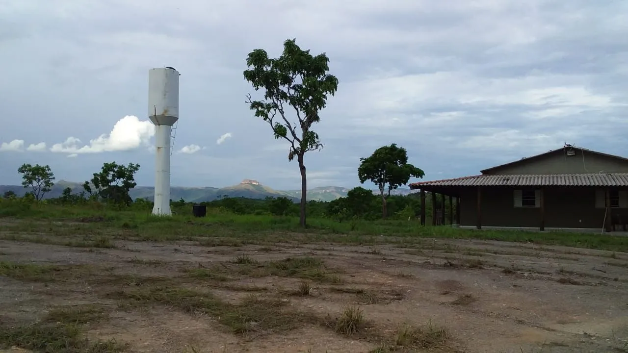 Chácara no Coxipó do Ouro, apenas 3 km estrada de Chão 
