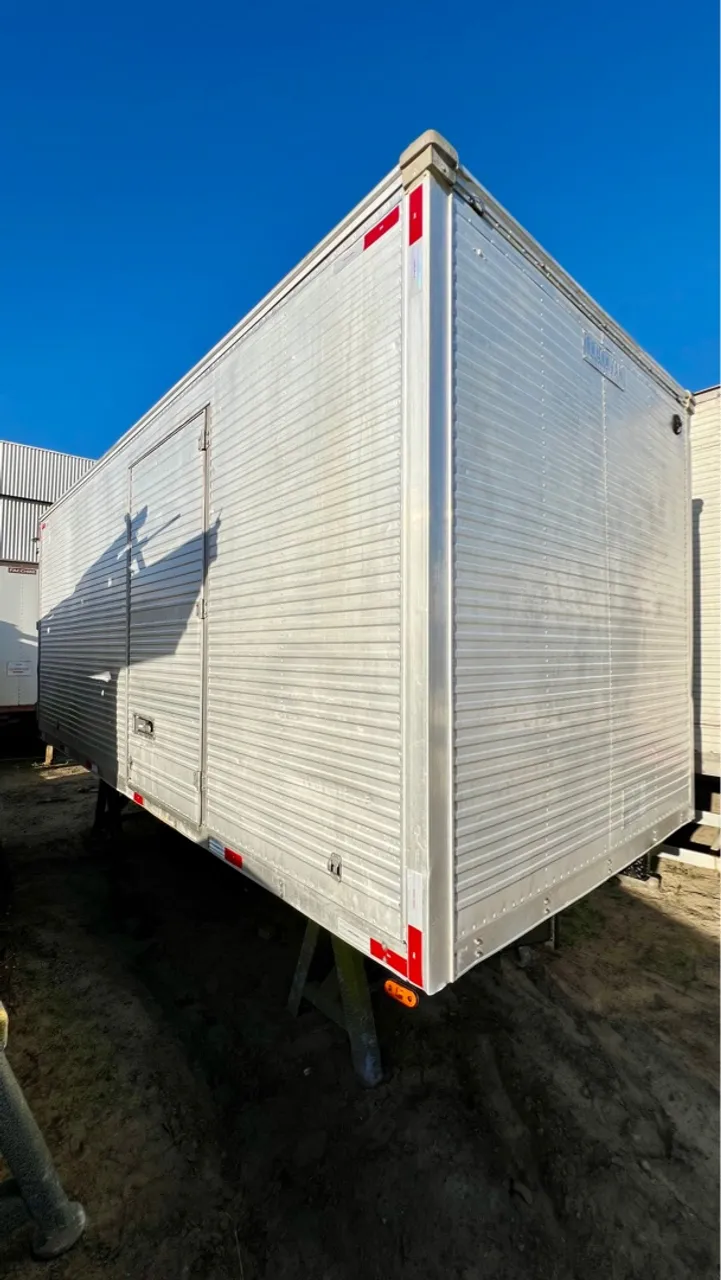 Baú 3/4 carga seca truckvan 5,40 metros