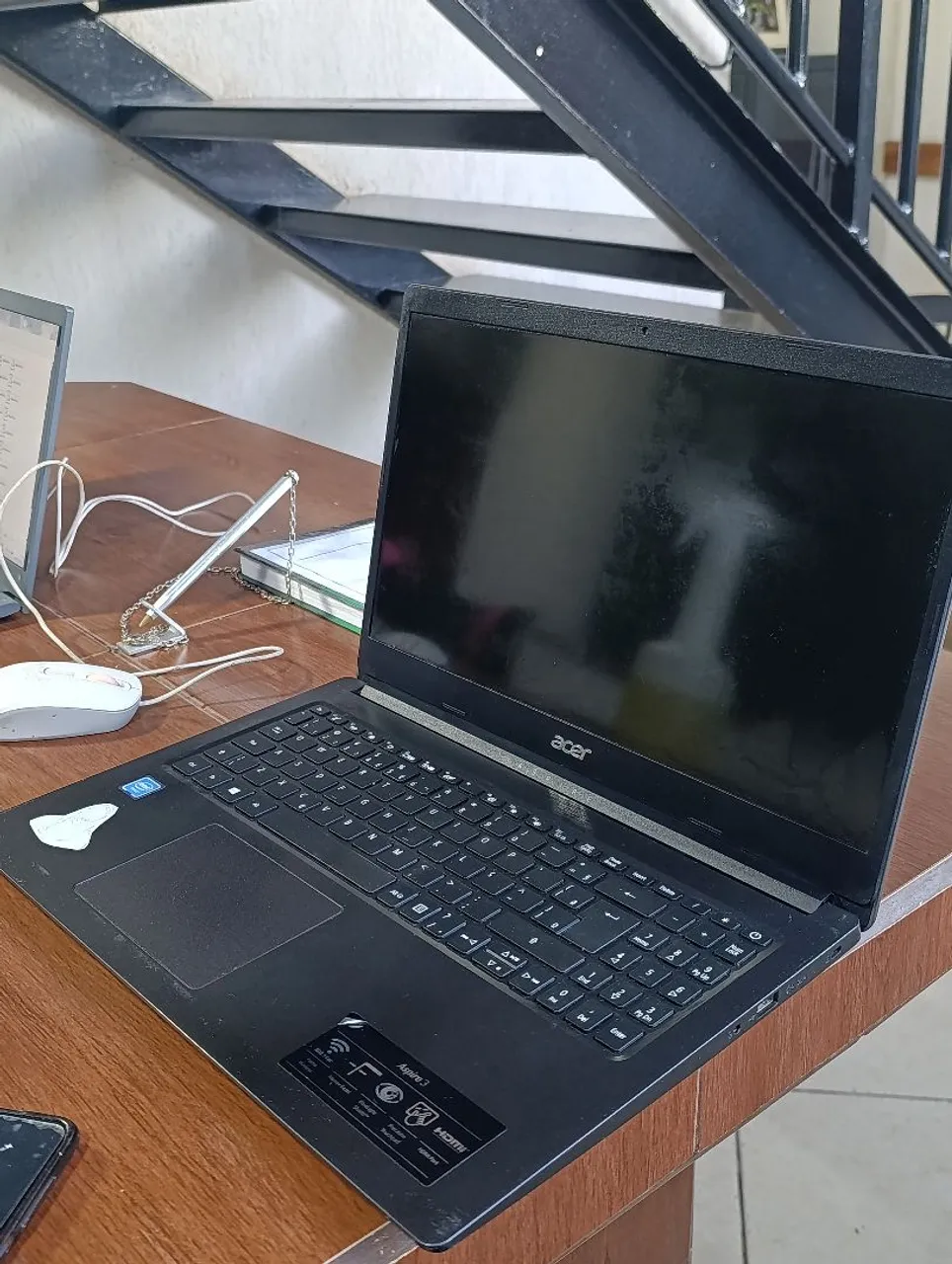 NOTEBOOK ACER ASPIRE 3 - Ideal para trabalhos básicos e estudo - Windows 11