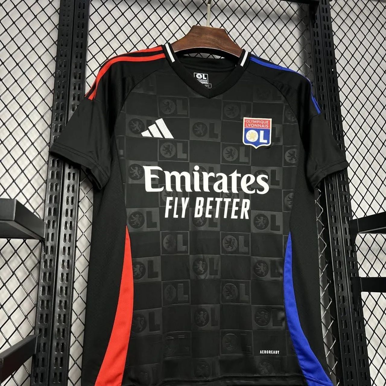 Camisa Olympique Lyon 2024 Tamanho G - Foto 2