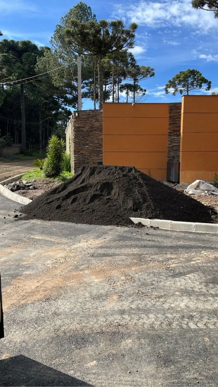 Terra preta peneirada adubada de ótima qualidade   - Foto 4