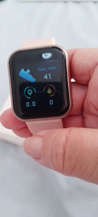 Smartwatch com design moderno e funções completas