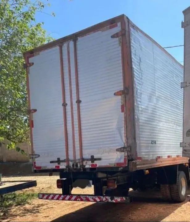 Caminhão Baú VW 8.120 - Ótimo estado - Foto 3