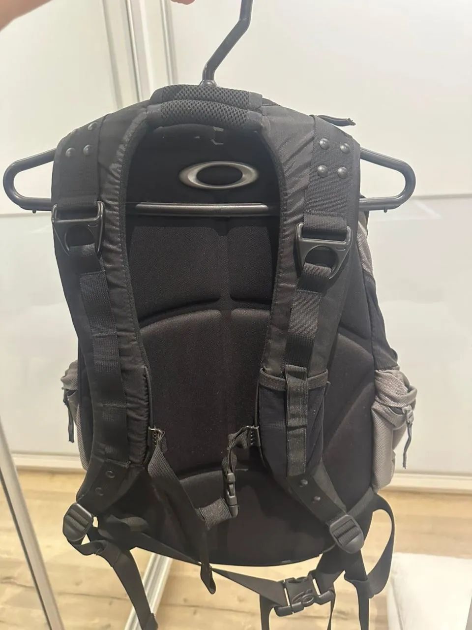 Mochila Oakley original nova  - Foto 3