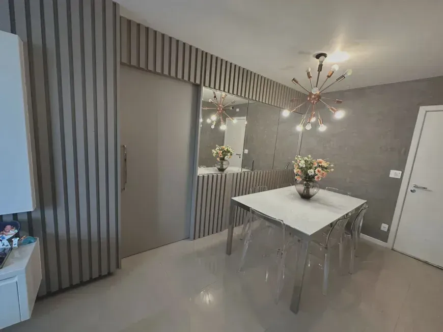 Apartamento com 3 Quartos na Praia de itaparica 49p16 ;
