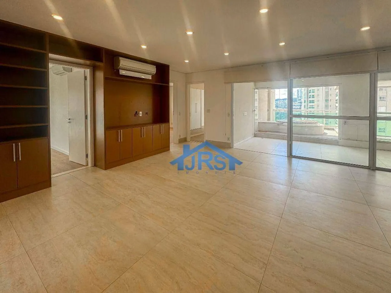 Apartamento com 3 dormitórios para alugar, 176 m² por R$ 14.686,57/mês - Edifício Lumina G