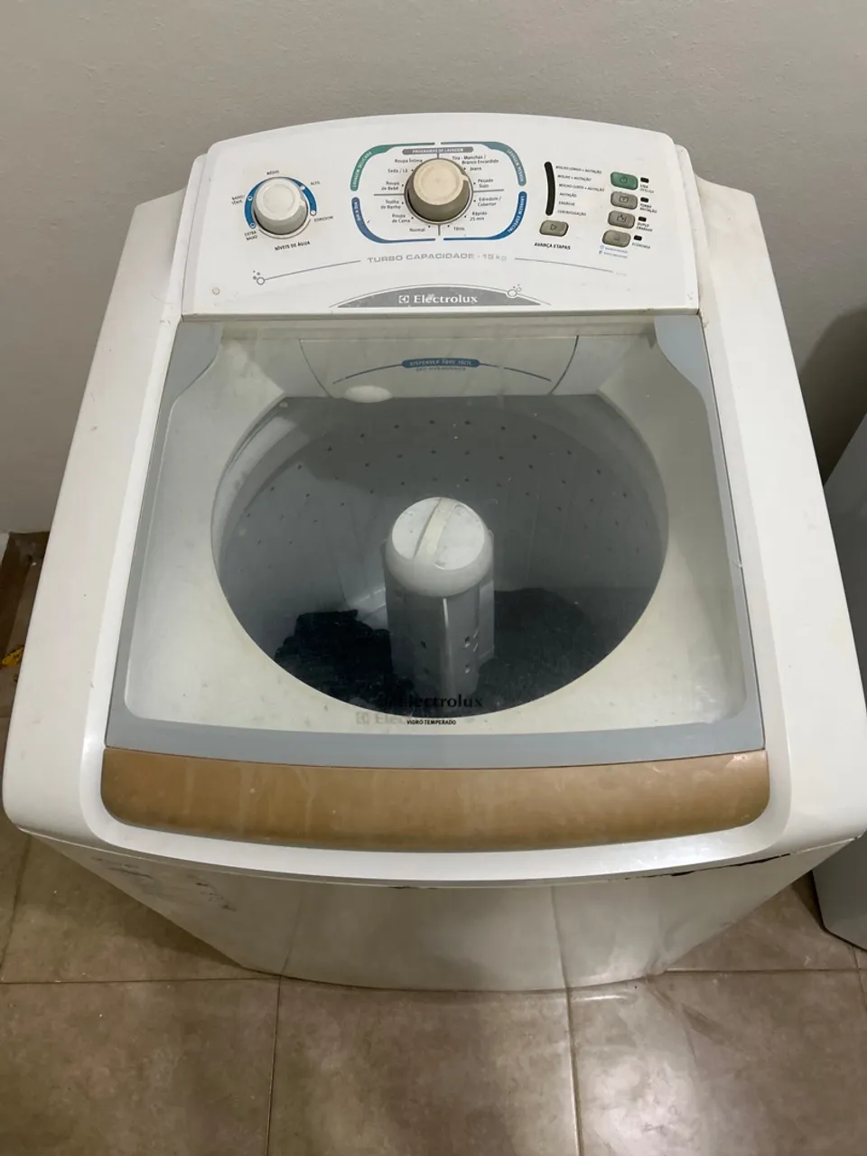 Máquina de Lavar Electrolux Turbo Capacidade 15kg