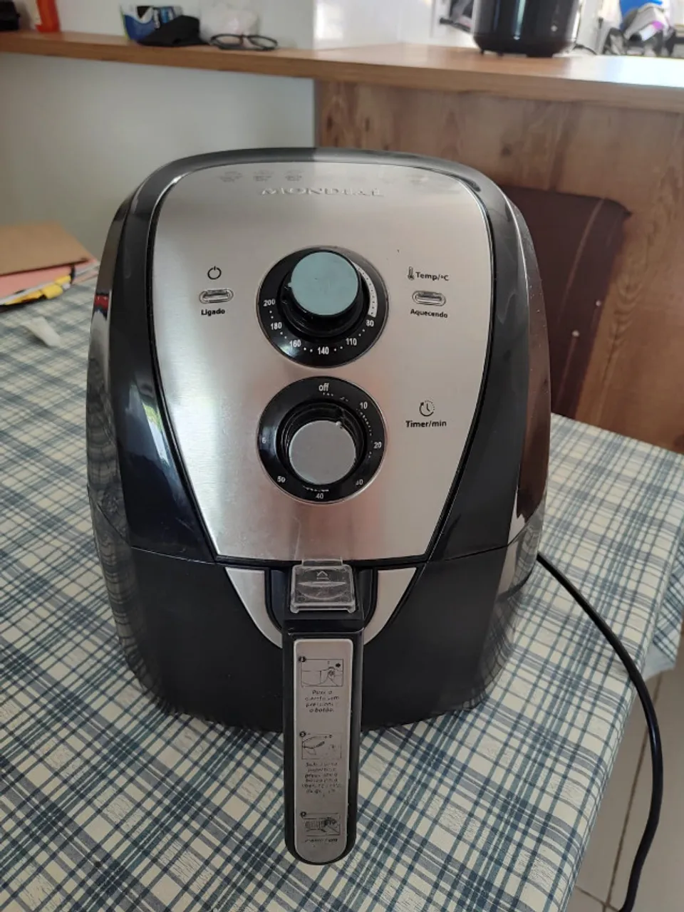 Air Fryer Mondial AFN-40-BI