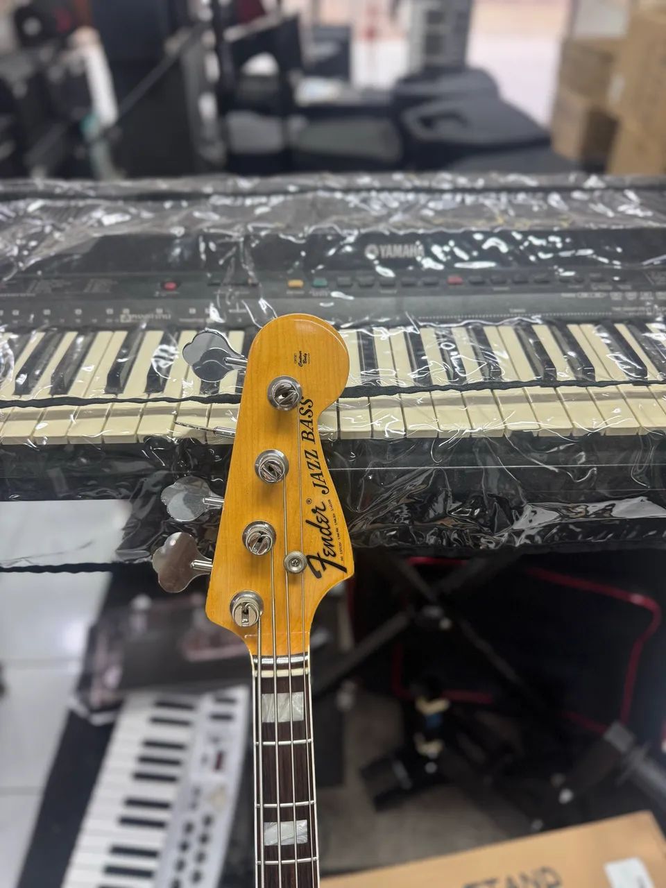 FENDER JAZZ BASS AMERICAN VINTAGE 74 REISSUE - Foto 6