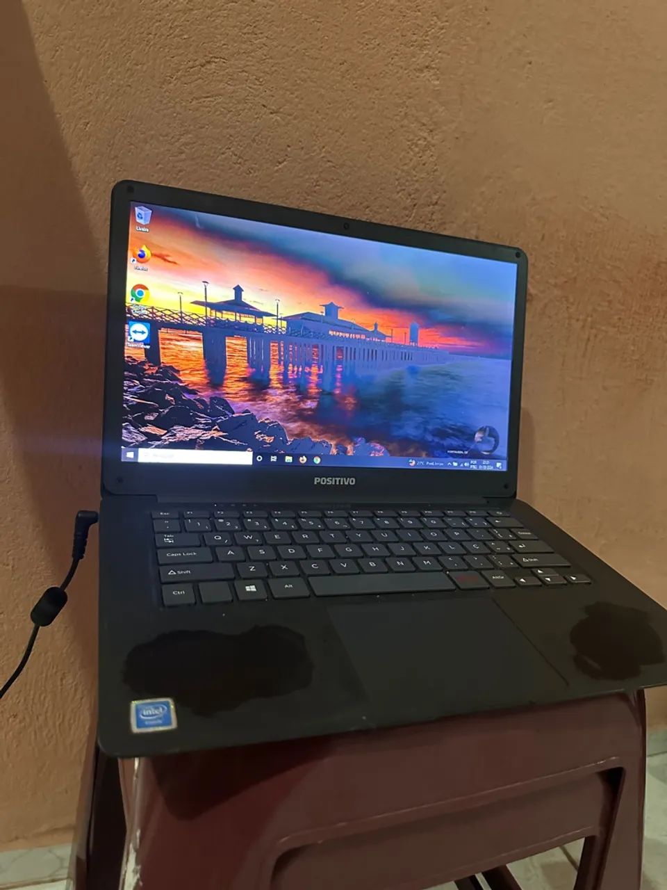 Notebook Positivo Q23A (PEQUENO DEFEITO NA BATERIA)
