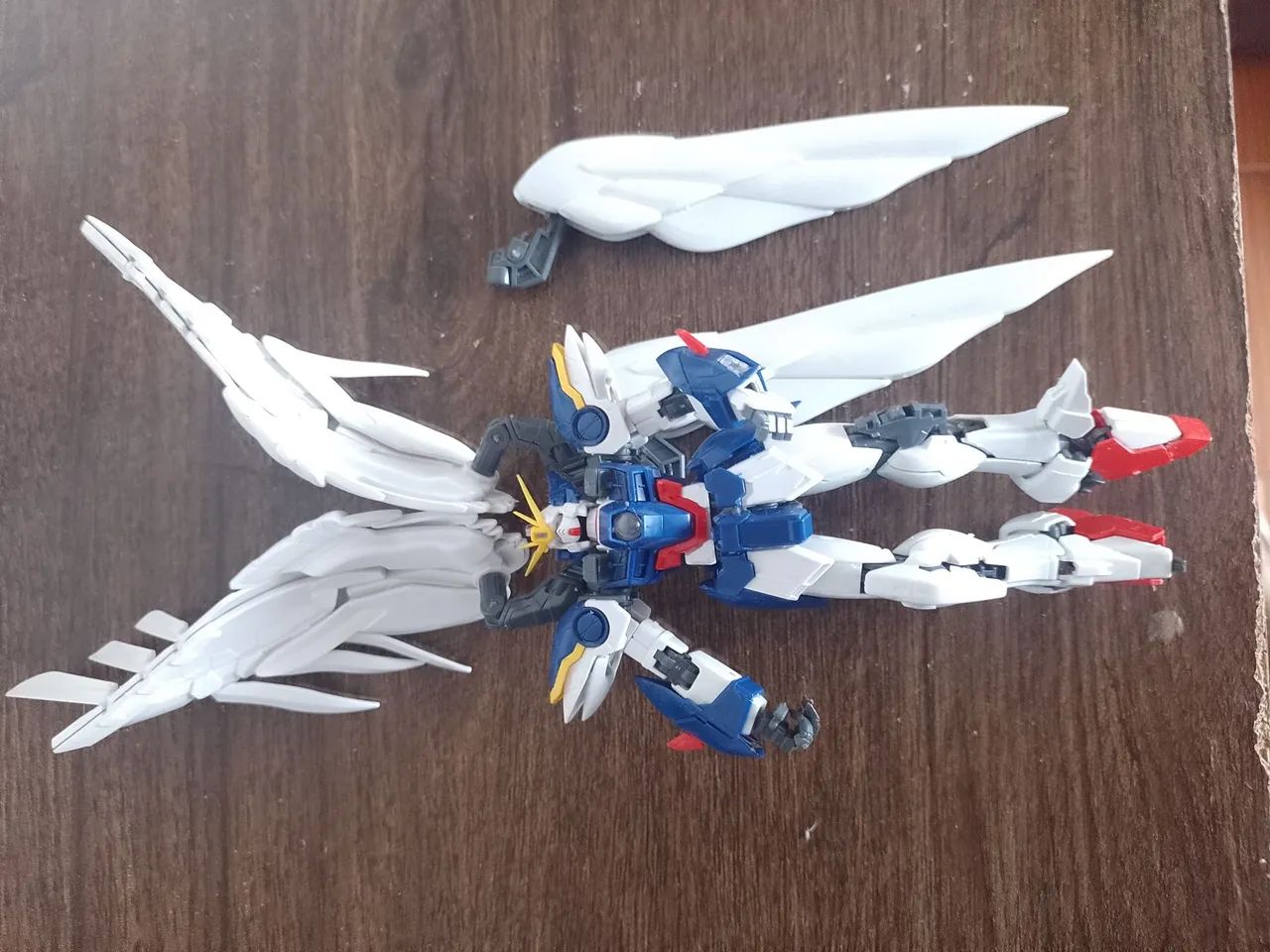 Bonecos Gundam HG Wing 079 Unicorn - Foto 2