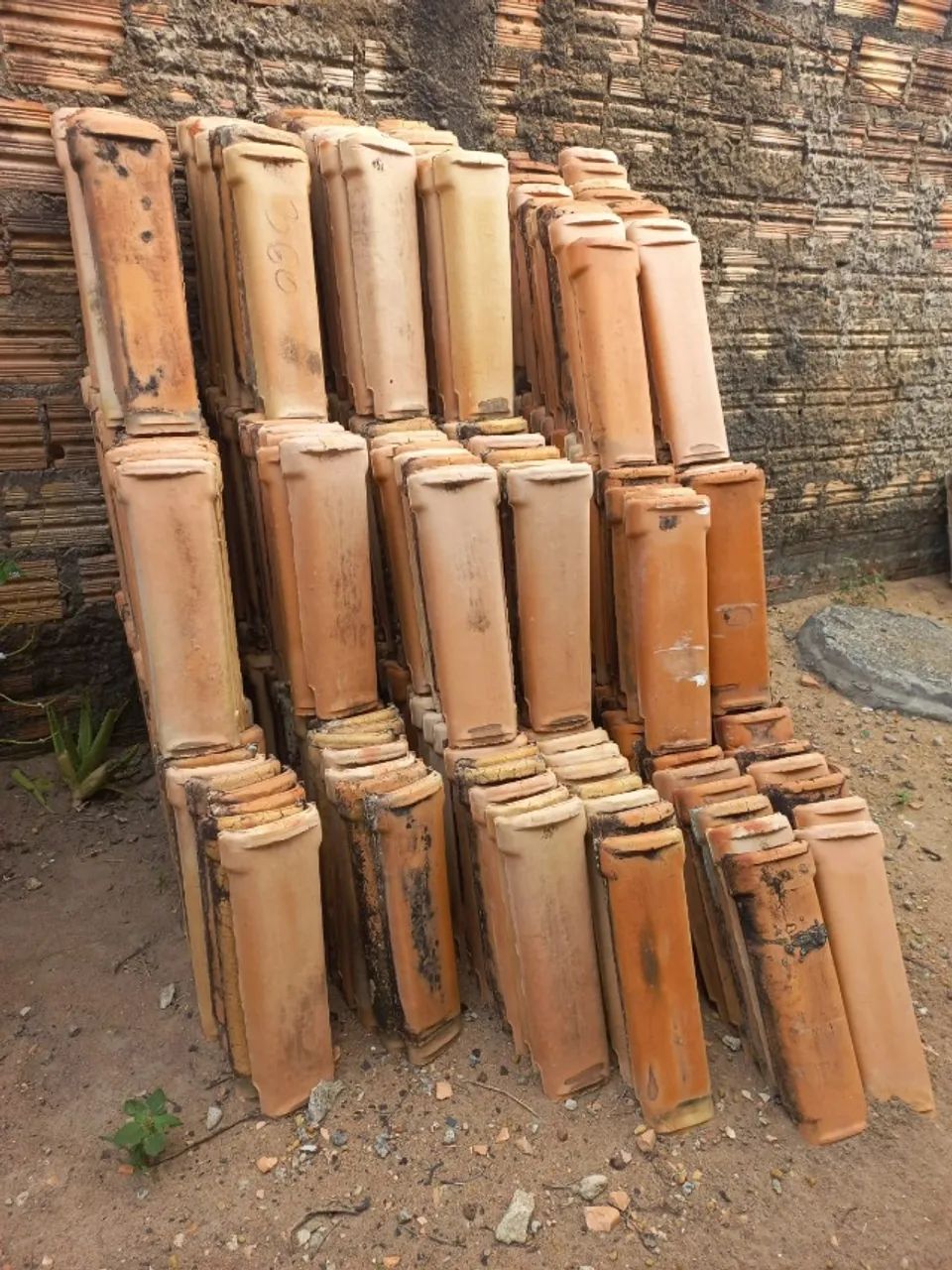Telha Plan Mineira de cerâmica (Usada)64850411237891120