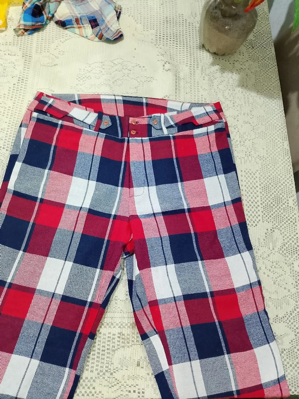 Calça xadrez colorida - Estilo e Conforto!